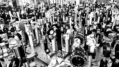 量子計算原型機(jī)“九章三號”實驗裝置示意圖（部分）。圖片由中國科學(xué)技術(shù)大學(xué)提供